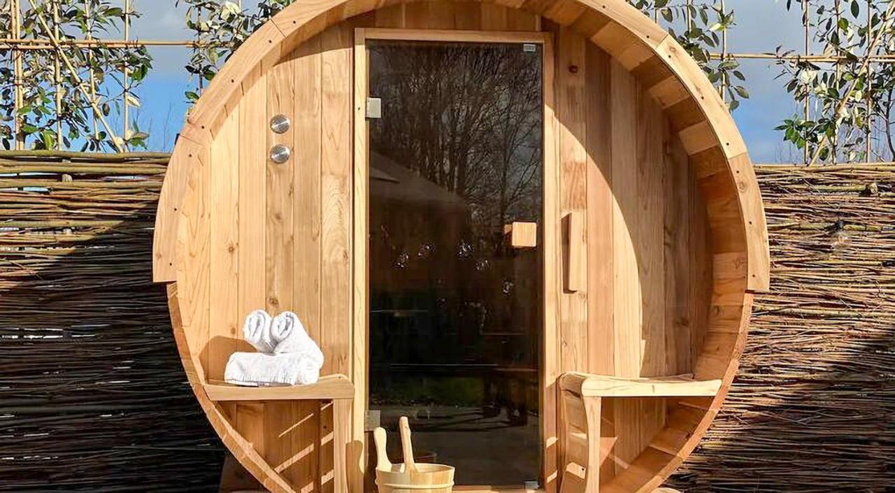 Bed & Wellness Klein Knorrestein With Private Hottub And Sauna And Tandembike Rental Included In Price Алмере Экстерьер фото